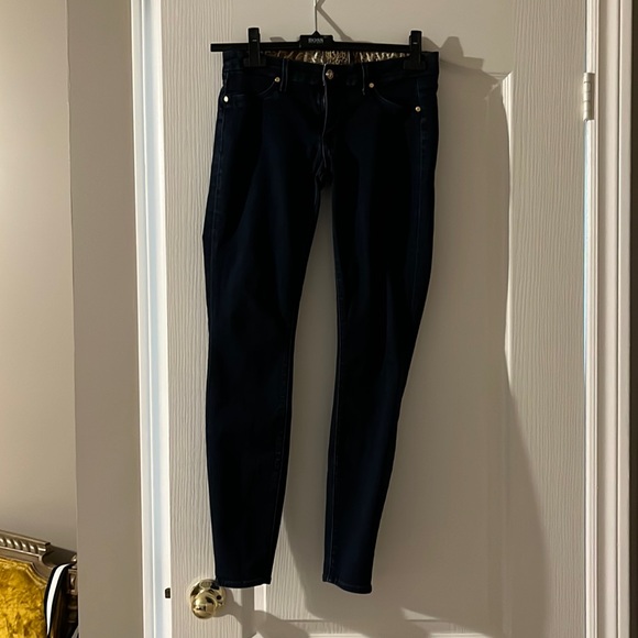 Ladies Rich & Skinny skinny jeans.  Dark denim.  Great used condition. - Picture 1 of 5